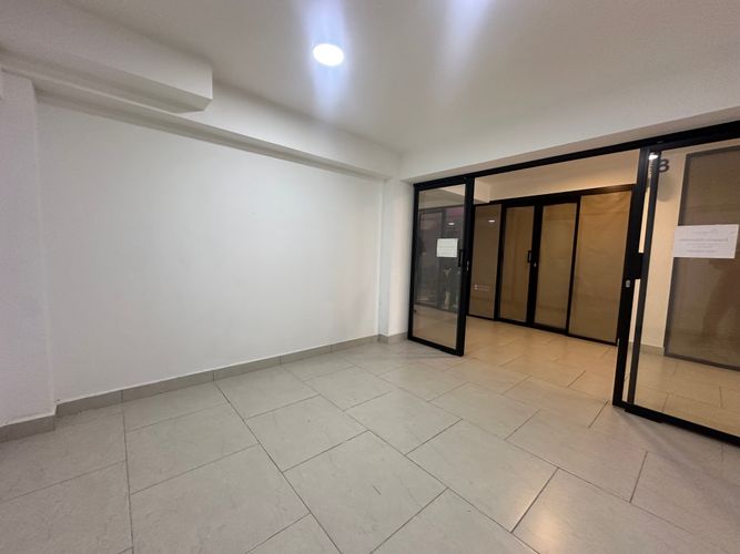 Local en arriendo en Laureles, Armenia, 12 m² · foto 6 de 7