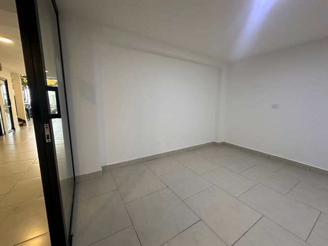 Local en arriendo en Laureles, Armenia, 17 m² · foto 2 de 7