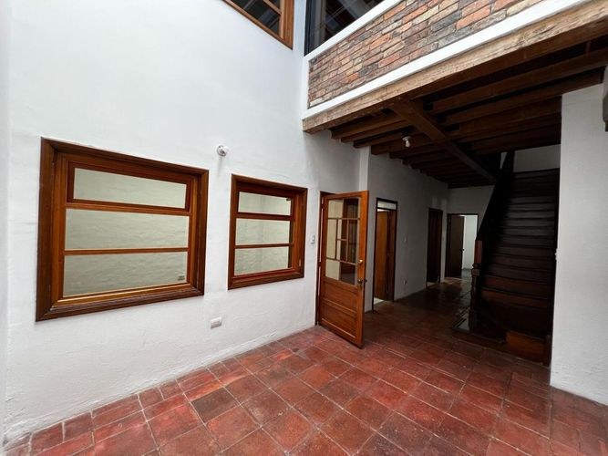 Casa de 8 alcobas en venta en La Candelaria, Bogotá, 195 m² · foto 15 de 20