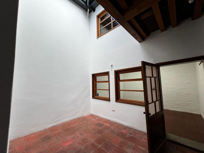 Casa de 8 alcobas en venta en La Candelaria, Bogotá, 195 m² · foto 16 de 20