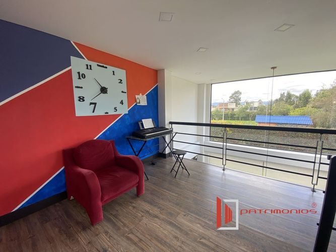 Casa de 4 alcobas en venta en Siberia, Cota, 240 m² · foto 10 de 24