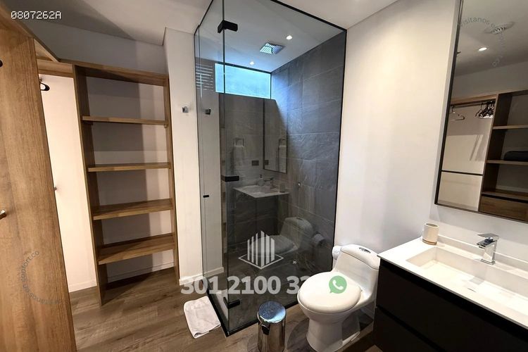 Apartamento de 2 alcobas en arriendo en Castropol, Medellín, 256 m² · foto 16 de 24