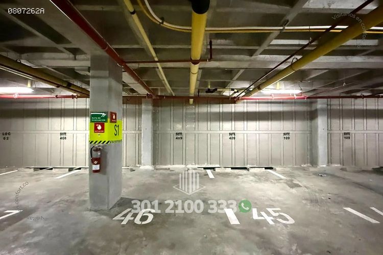 Apartamento de 2 alcobas en arriendo en Castropol, Medellín, 256 m² · foto 21 de 24