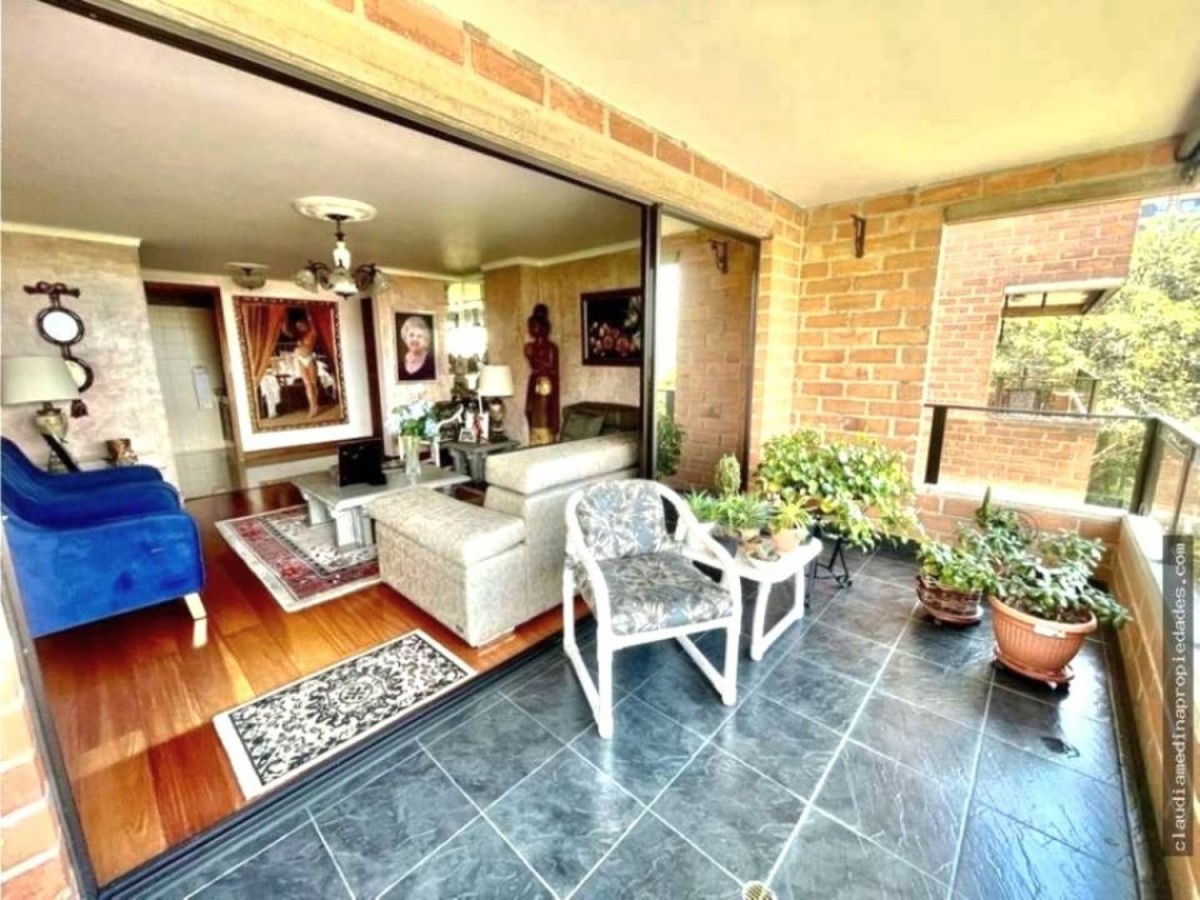Apartamento en arriendo en Castropol, Medellín · foto 6 de 15