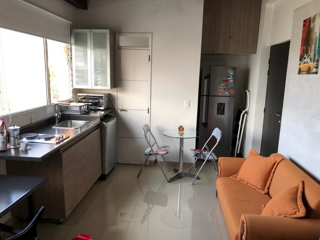 Apartaestudio en arriendo en Las Acacias, Medellín · foto 3 de 7