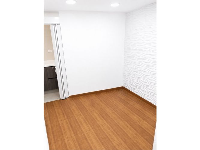 Oficina en arriendo en Simon Bolivar, Medellín, 20 m² · foto 4 de 7