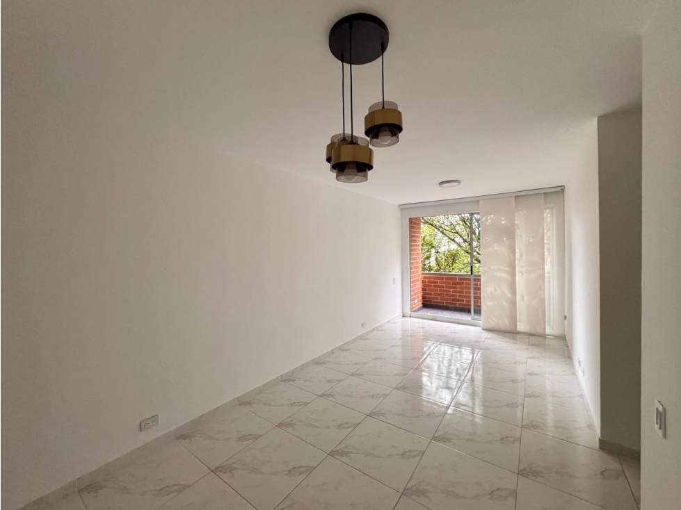 Apartamento en venta en Castropol, Medellín 4