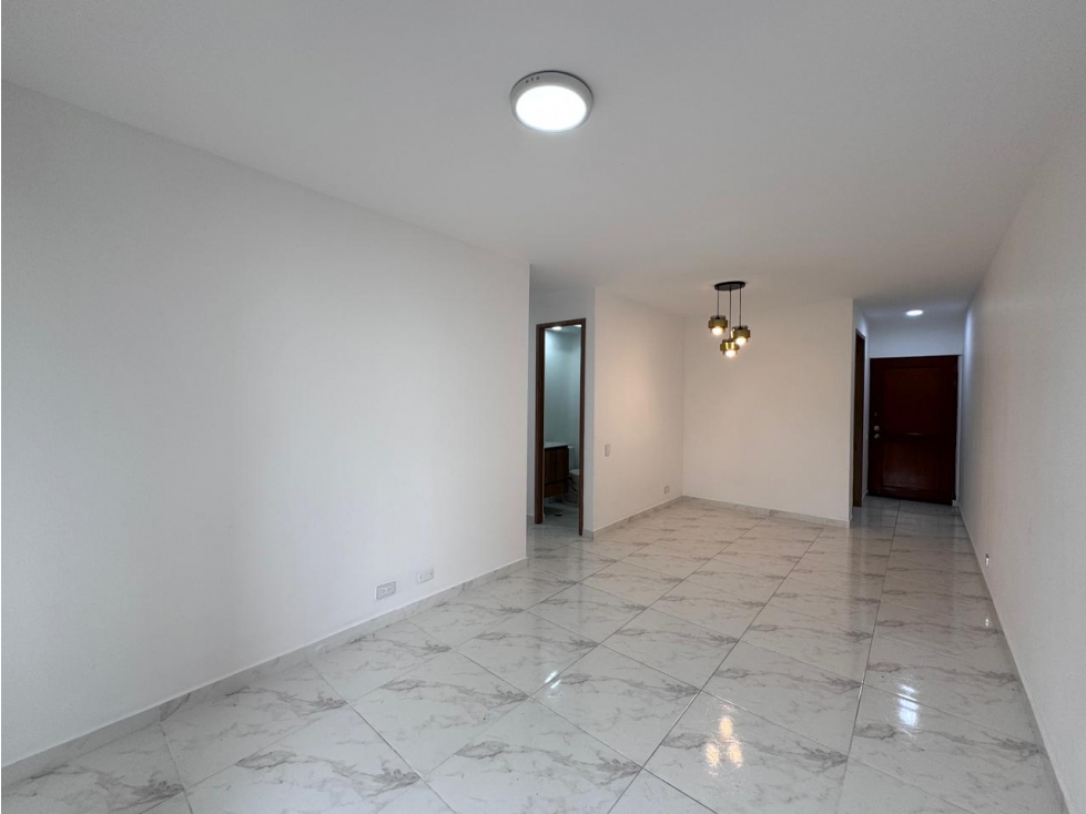 Apartamento en venta en Castropol, Medellín 5