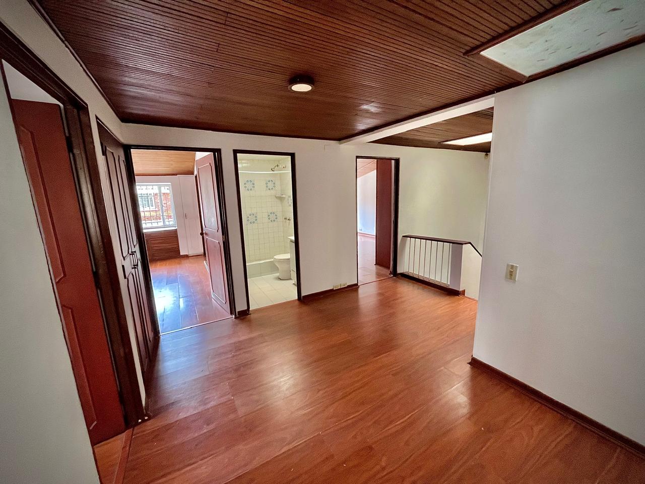 Casa en venta en Niza, Bogotá · foto 4 de 24