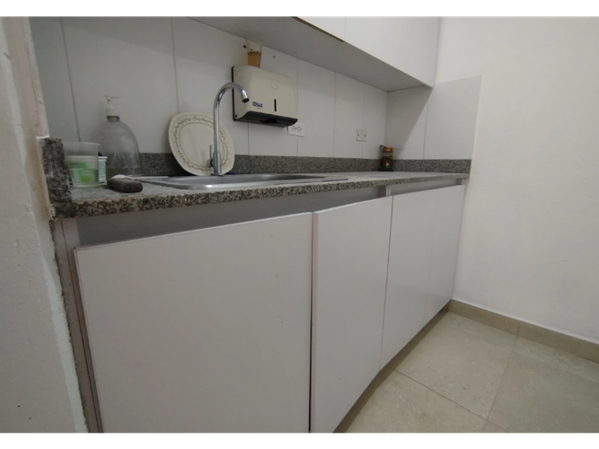 Local en arriendo en Cristo Rey, Medellín, 460 m² · foto 13 de 13