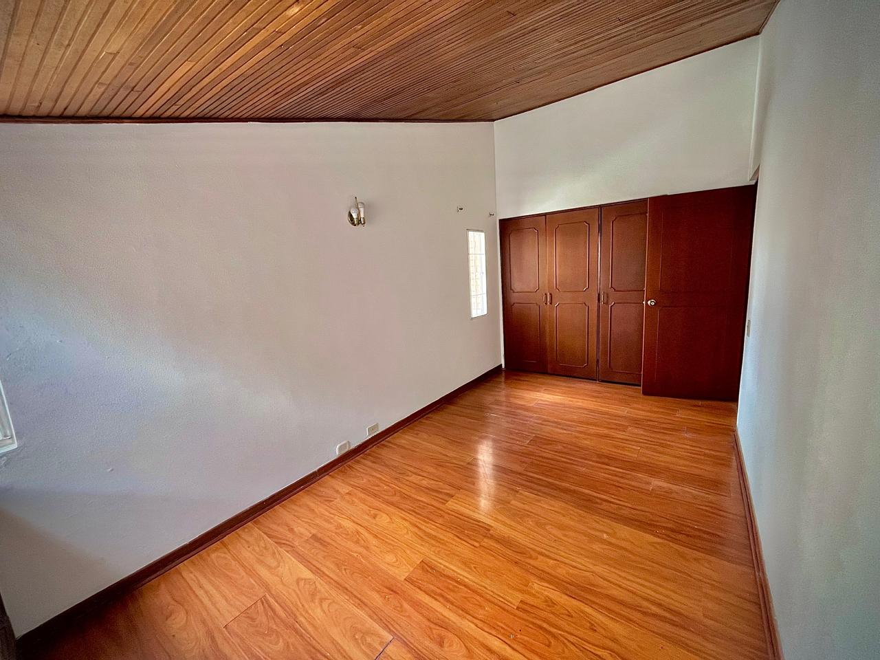 Casa en venta en Niza, Bogotá · foto 5 de 24