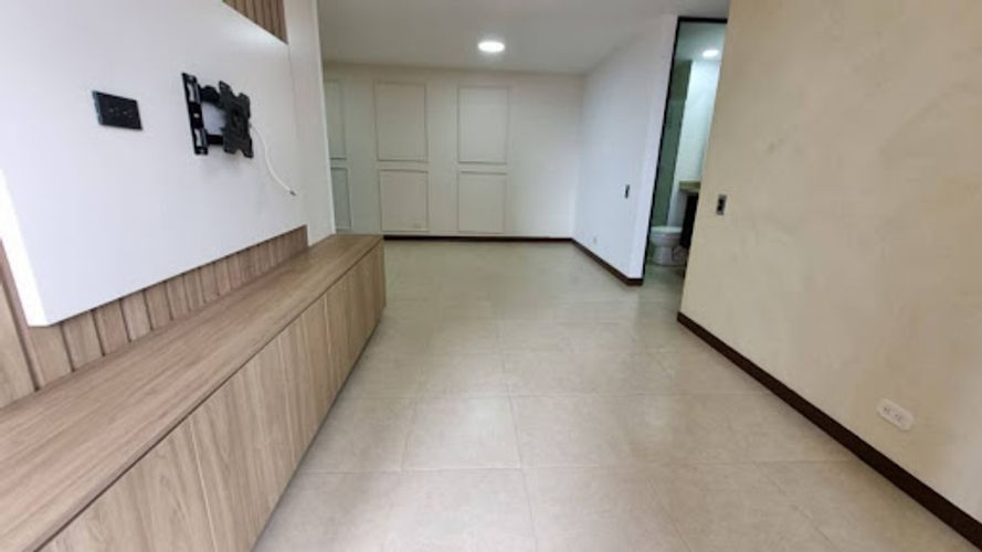 Apartamento de 3 alcobas en arriendo en Vía Las Palmas, Medellín, 92 m² · foto 4 de 19