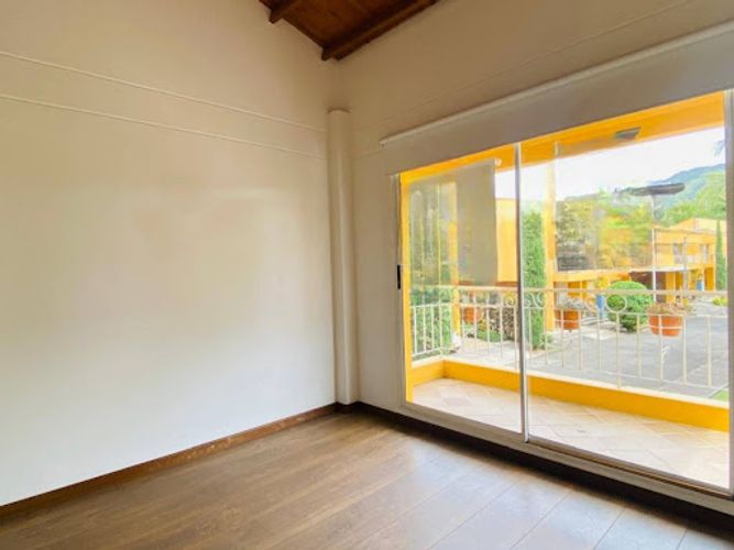 Casa de 3 alcobas en venta en La Ceja, 340 m² · foto 8 de 24