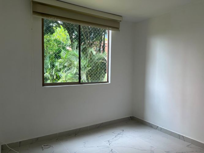 Apartamento de 3 alcobas en arriendo en Conjunto Residencial Isla Fuerta, Envigado, 79 m² · foto 15 de 19