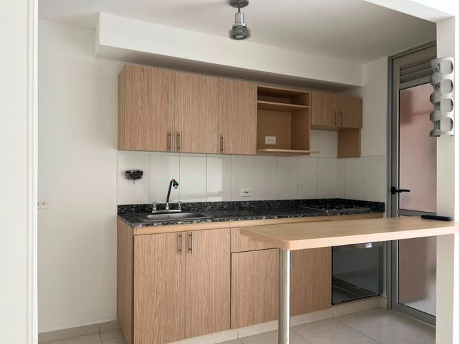 Apartamento de 3 alcobas en arriendo en Pantanillo, Envigado, 75 m² · foto 3 de 16