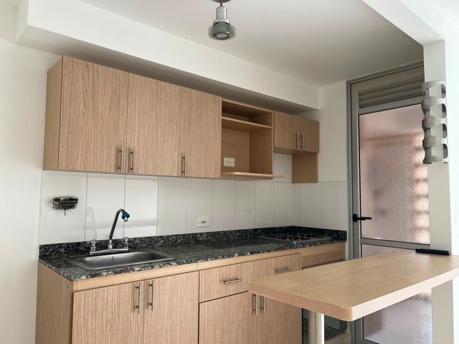 Apartamento de 3 alcobas en arriendo en Pantanillo, Envigado, 75 m² · foto 6 de 16