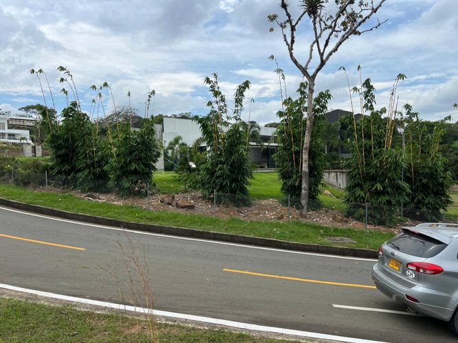 Lote en venta en Pance, Cali, 9 m² · foto 6 de 14
