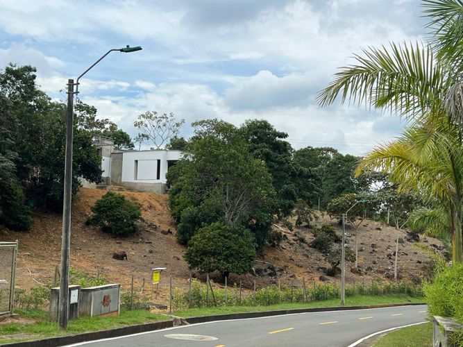 Lote en venta en Pance, Cali, 9 m² · foto 9 de 14