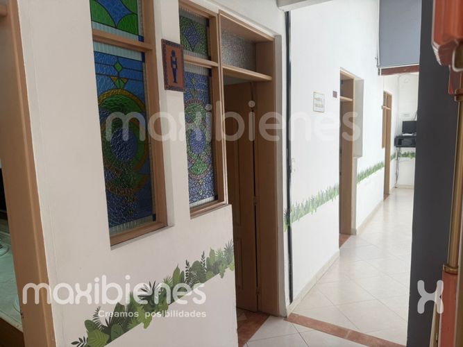 Apartamento de 12 alcobas en arriendo en Laureles, Medellín, 308 m² · foto 4 de 23