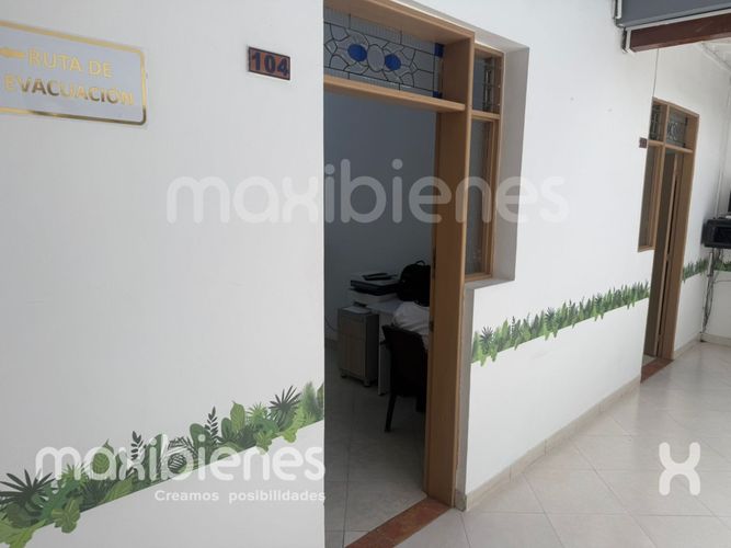 Apartamento de 12 alcobas en arriendo en Laureles, Medellín, 308 m² · foto 8 de 23