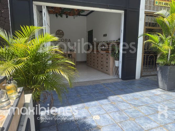 Apartamento de 12 alcobas en arriendo en Laureles, Medellín, 308 m² · foto 18 de 23