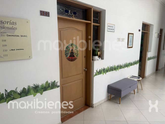 Apartamento de 12 alcobas en arriendo en Laureles, Medellín, 308 m² · foto 23 de 23