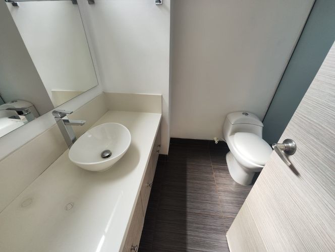 Apartamento de 3 alcobas en arriendo en La Florida, Medellín, 152 m² · foto 9 de 19