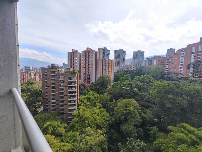 Apartamento de 3 alcobas en arriendo en La Florida, Medellín, 152 m² · foto 18 de 19