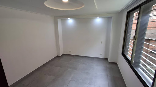 Apartamento en arriendo en El Tesoro, Medellín · foto 11 de 18