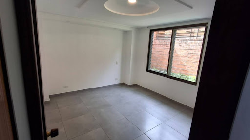Apartamento en arriendo en El Tesoro, Medellín · foto 13 de 18