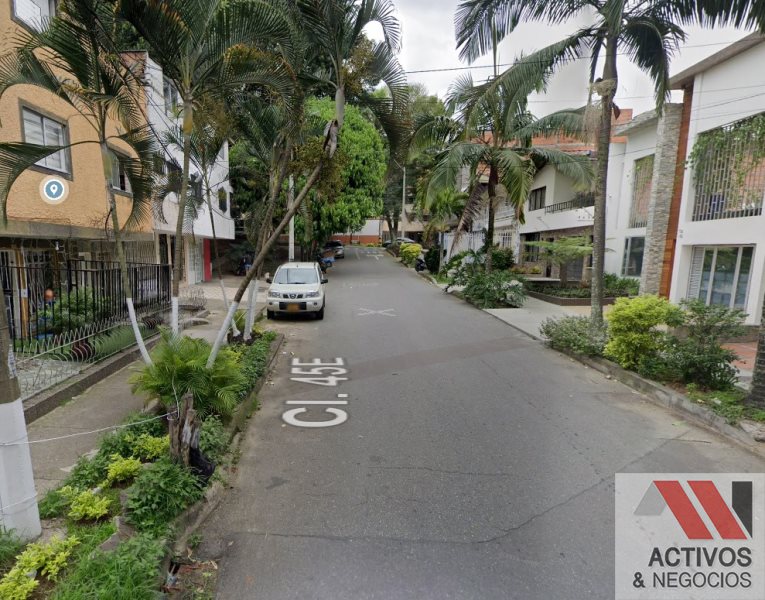 Casa en venta en Laureles, Medellín 2