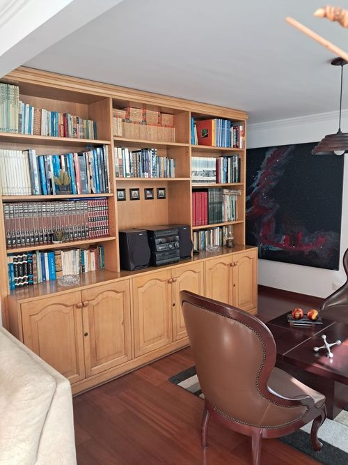 Apartamento de 3 alcobas en venta en Santa Barbara, Bogotá, 240 m² · foto 5 de 23