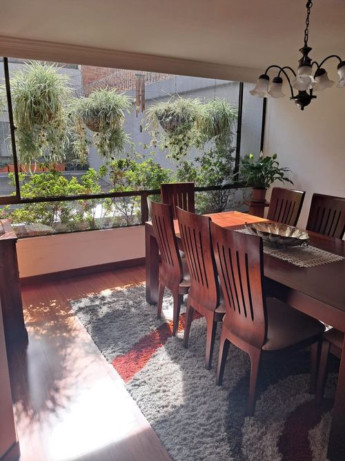 Apartamento de 3 alcobas en venta en Santa Barbara, Bogotá, 240 m² · foto 8 de 23