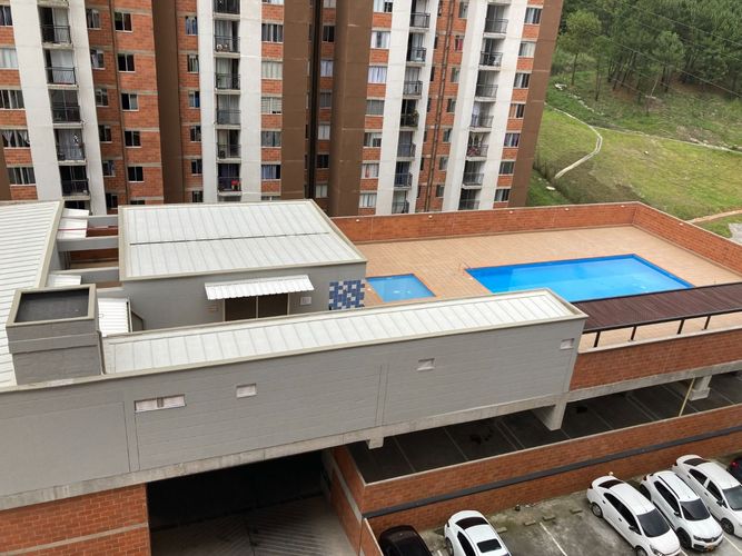 Apartamento de 2 alcobas en venta en Amazonia, Bello, 55 m² · foto 3 de 12
