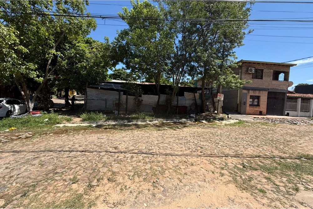 Terreno-Venta-teniente 1 delicio insfran, San Vicente, Asunción — foto 2