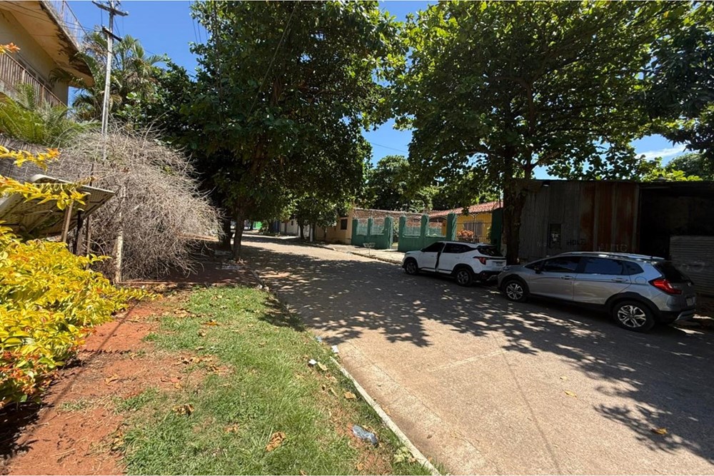 Terreno-Venta-teniente 1 delicio insfran, San Vicente, Asunción — foto 3