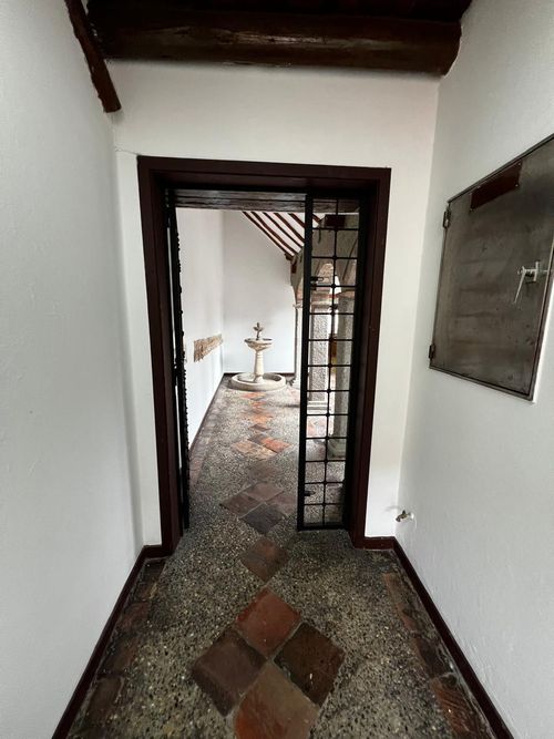 Casa de 7 alcobas en venta en Egipto, Bogotá, 297 m² · foto 7 de 13