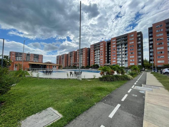 Apartamento de 3 alcobas en venta en Cerritos, Pereira, 60 m² · foto 3 de 14