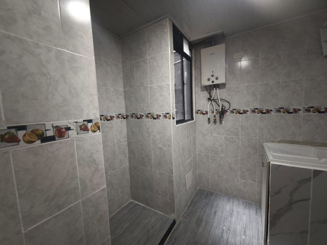 Apartamento de 3 alcobas en venta en Cr Tingua, Mosquera, 41 m² · foto 10 de 23