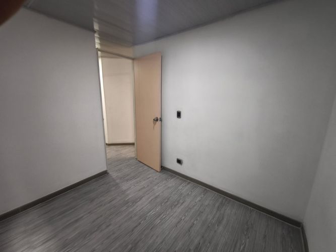 Apartamento de 3 alcobas en venta en Cr Tingua, Mosquera, 41 m² · foto 19 de 23