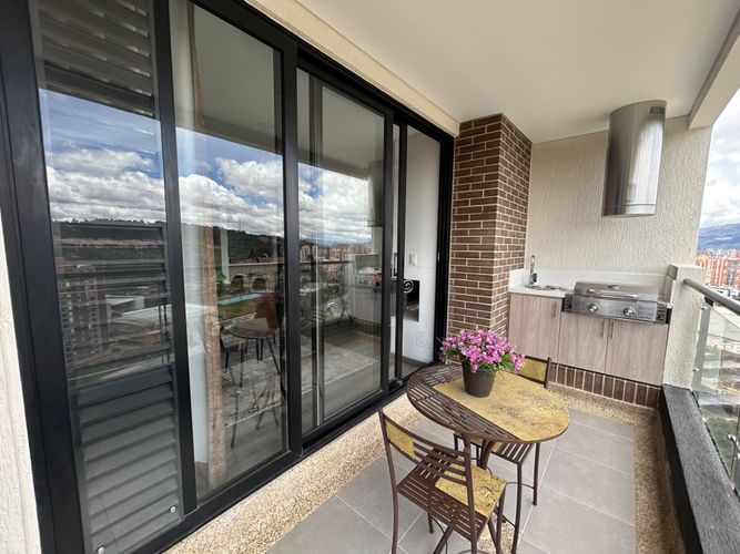 Apartamento de 3 alcobas en venta en Colina Campestre, Bogotá, 148 m² · foto 20 de 22