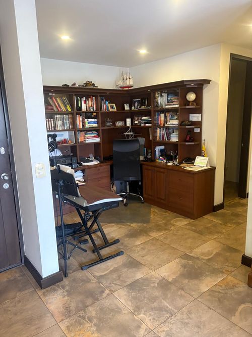 Apartamento en venta en Santa Barbara, Bogotá · foto 4 de 24