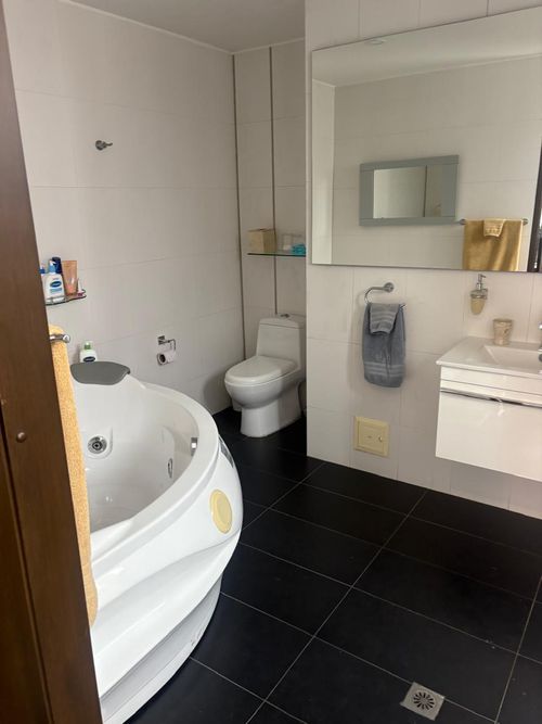 Apartamento en venta en Santa Barbara, Bogotá · foto 6 de 24
