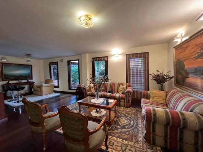 Casa de 3 alcobas en venta en Hacienda San Jose, Chía, 247 m² · foto 3 de 24