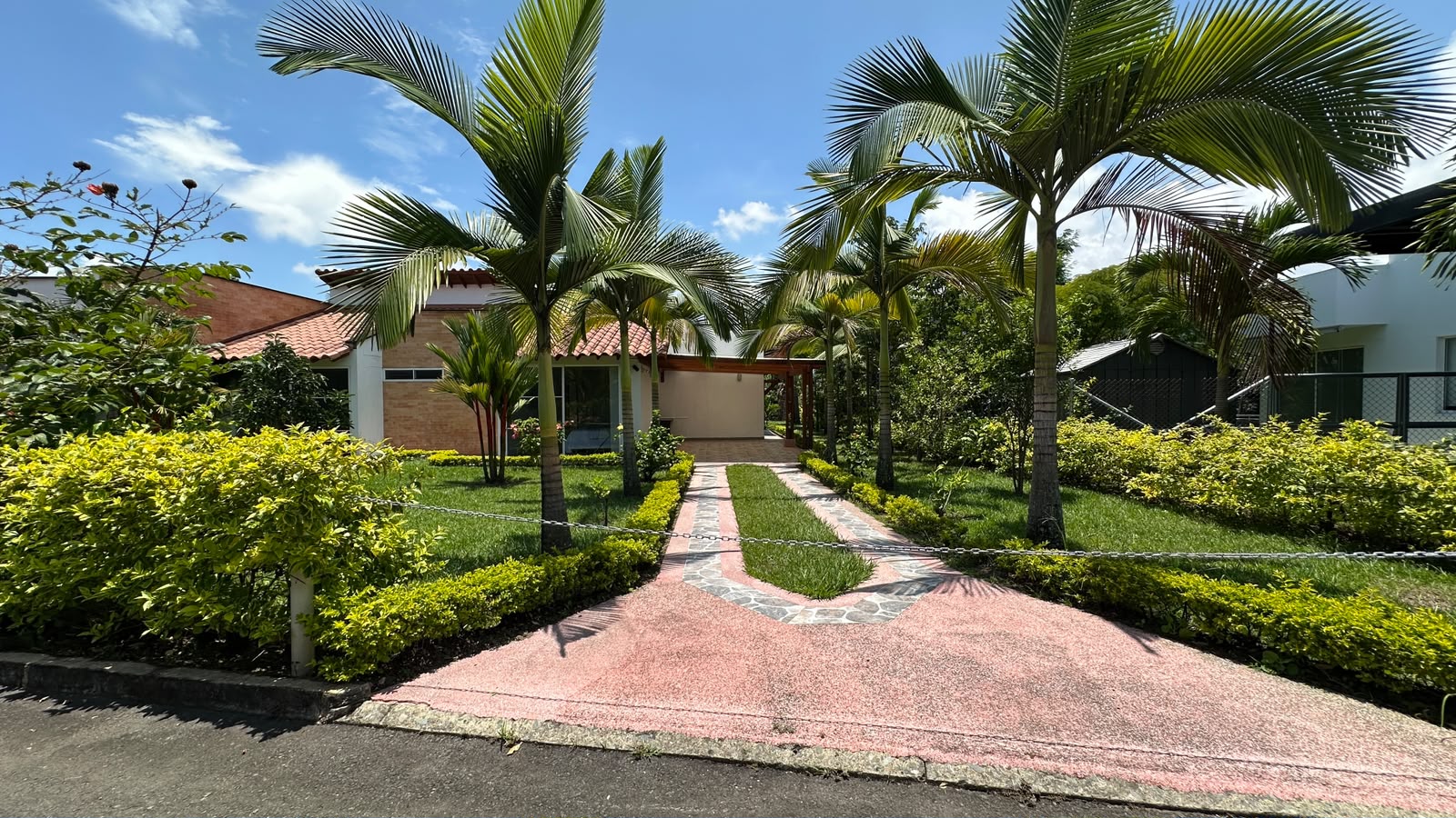 Casa en venta en Pueblito Cafetero, Pereira · foto 4 de 19
