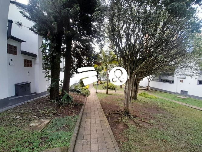 Casa de 4 alcobas en venta en El Poblado, Medellín, 60 m² · foto 3 de 24