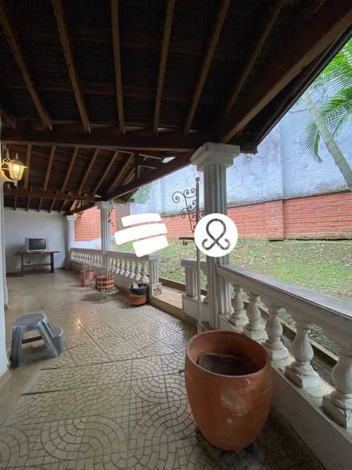 Casa de 4 alcobas en venta en El Poblado, Medellín, 60 m² · foto 8 de 24