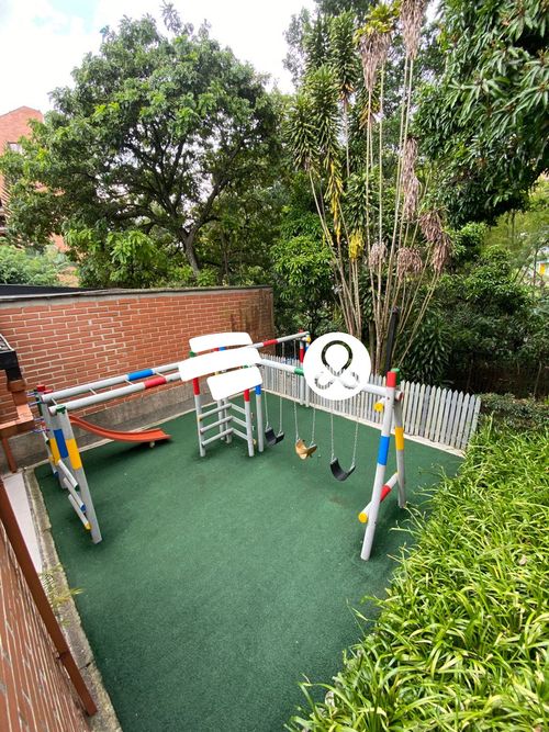 Casa de 4 alcobas en venta en El Poblado, Medellín, 60 m² · foto 24 de 24
