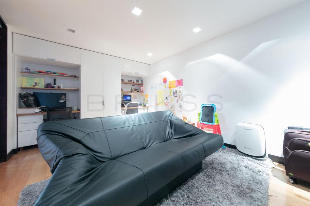 Apartamento en venta en El Refugio, Bogotá · foto 3 de 16