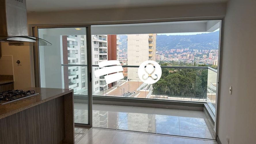 Apartamento de 3 alcobas en venta en Yarumito, La Estrella, 88 m² · foto 2 de 10
